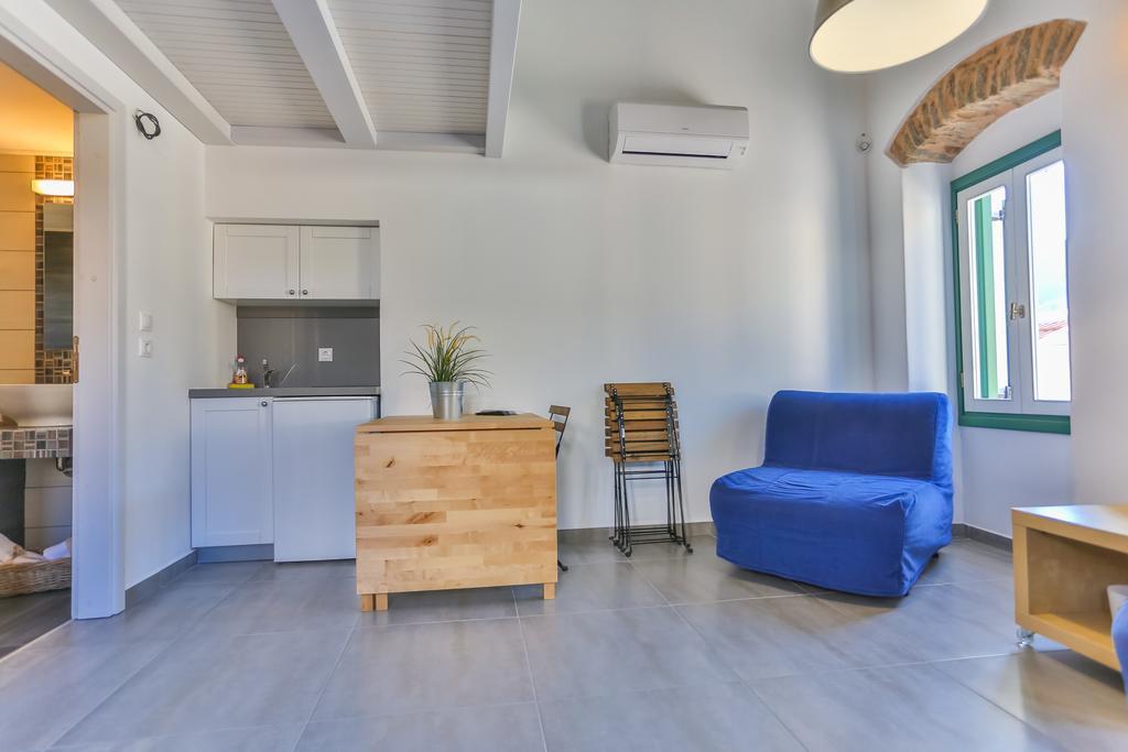 Annika Deluxe Apartments ซีมี ภายนอก รูปภาพ